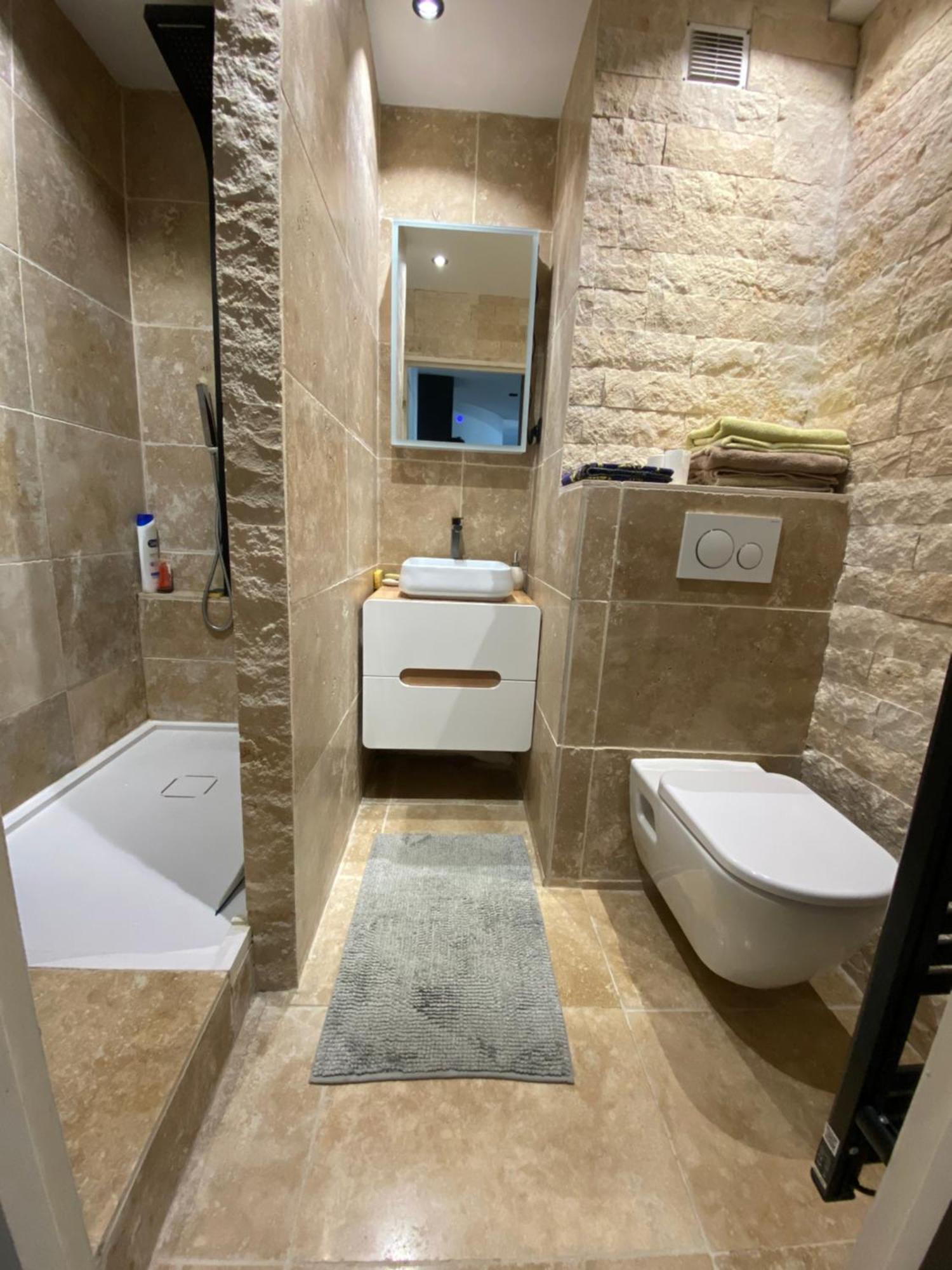 סן-דני Appartement Cocooning, Design, Confort & Balcon מראה חיצוני תמונה